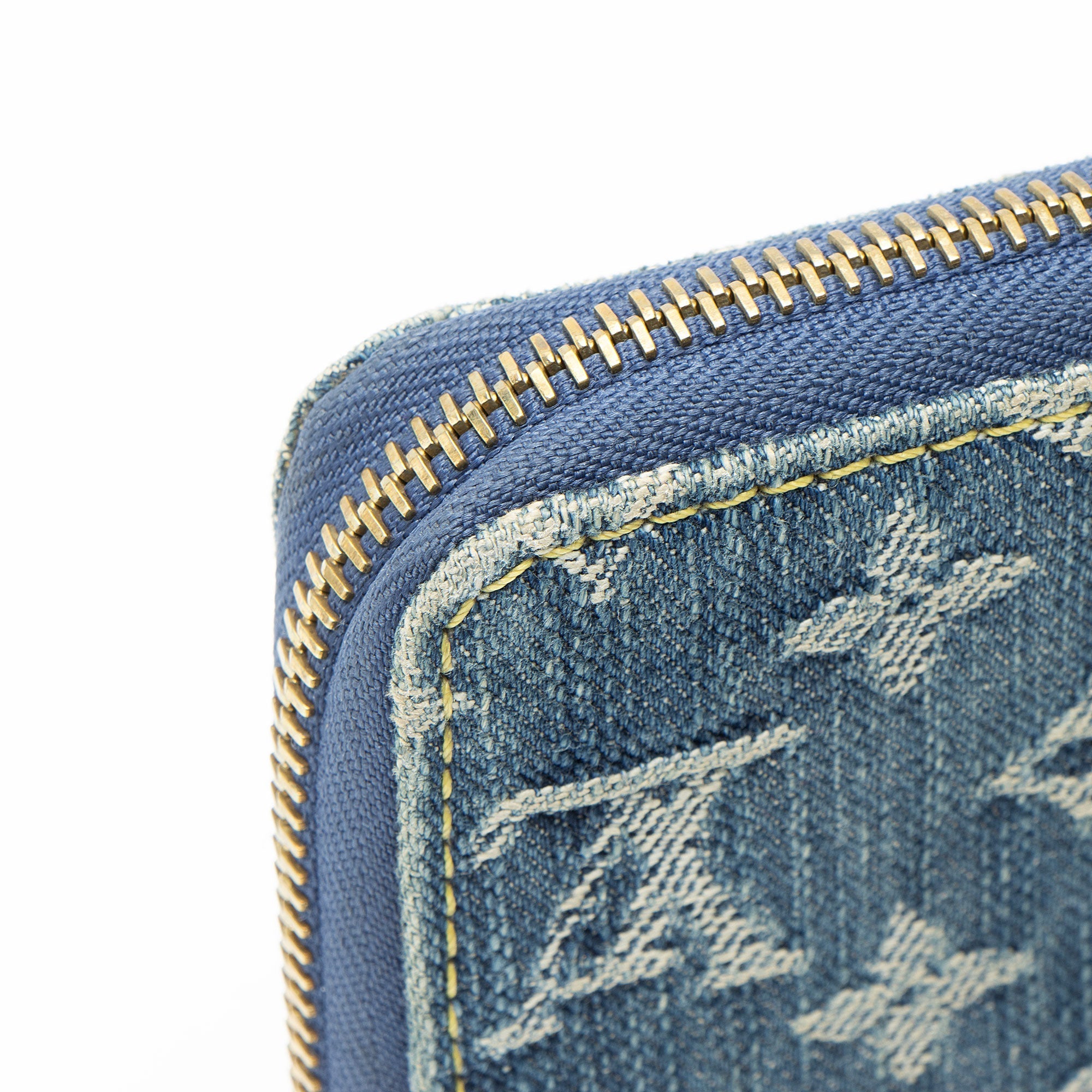 Louis Vuitton Monogram Denim Zippy Wallet
