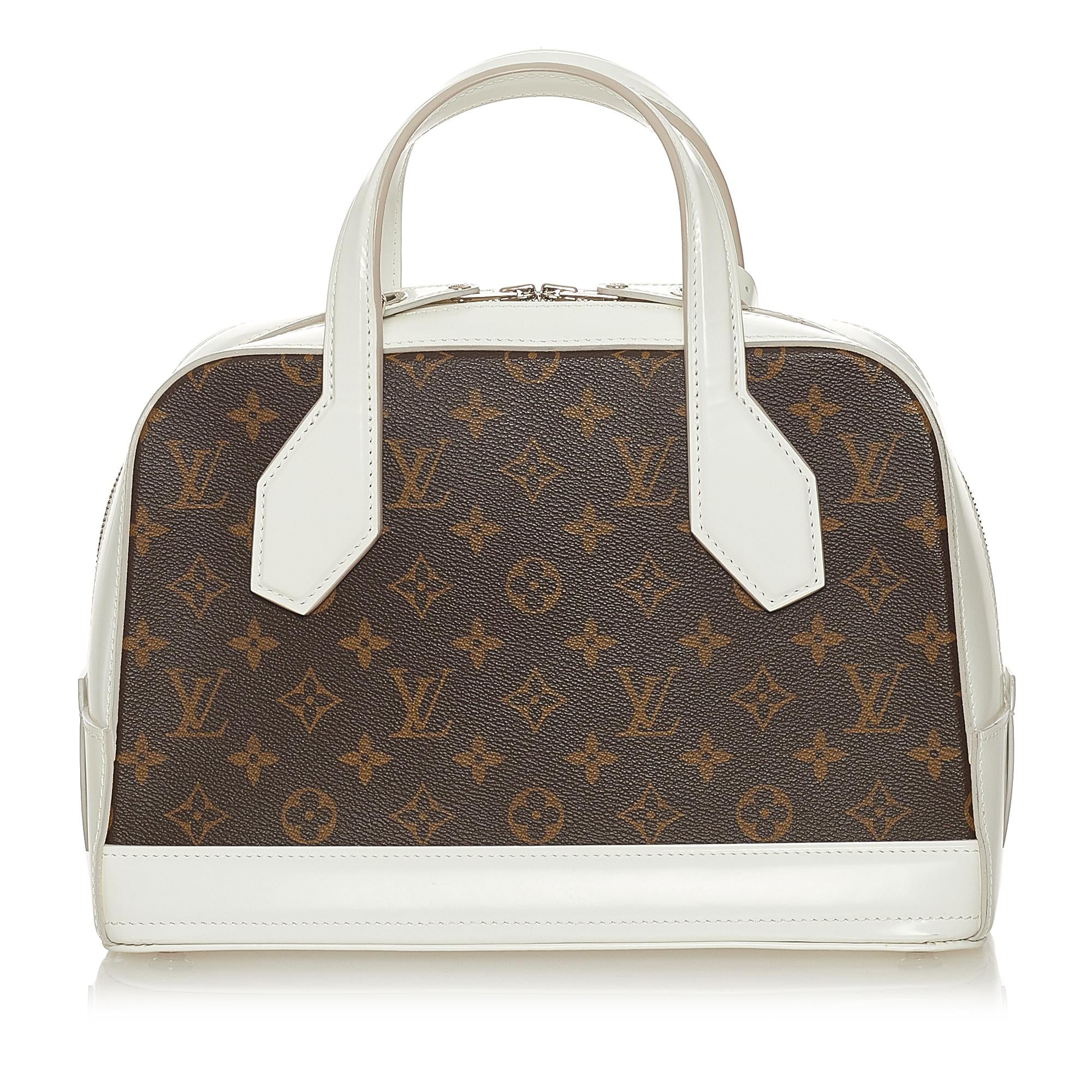 Louis Vuitton Monogram Dora PM (SHG-27925)
