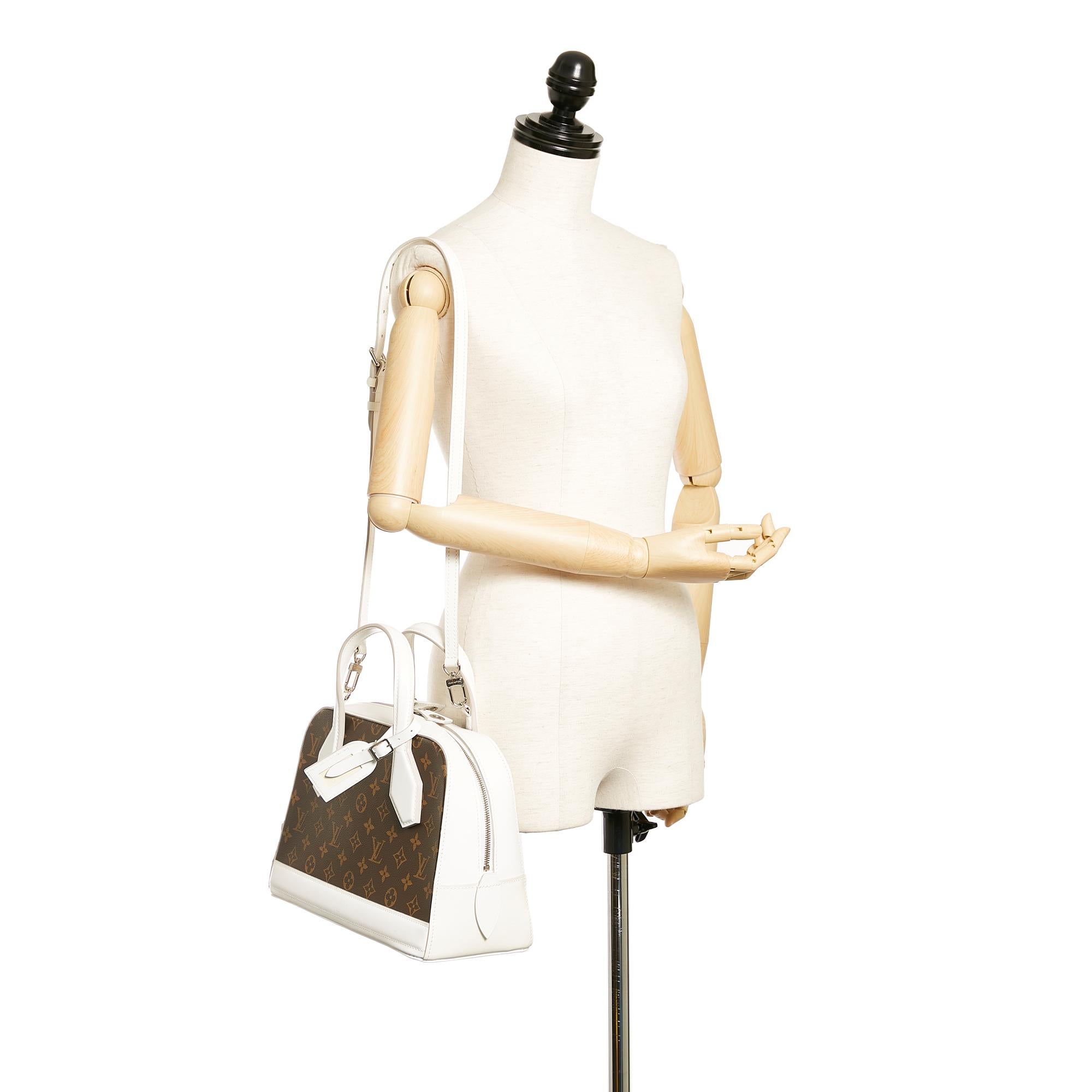 Louis Vuitton Monogram Dora PM (SHG-27925)