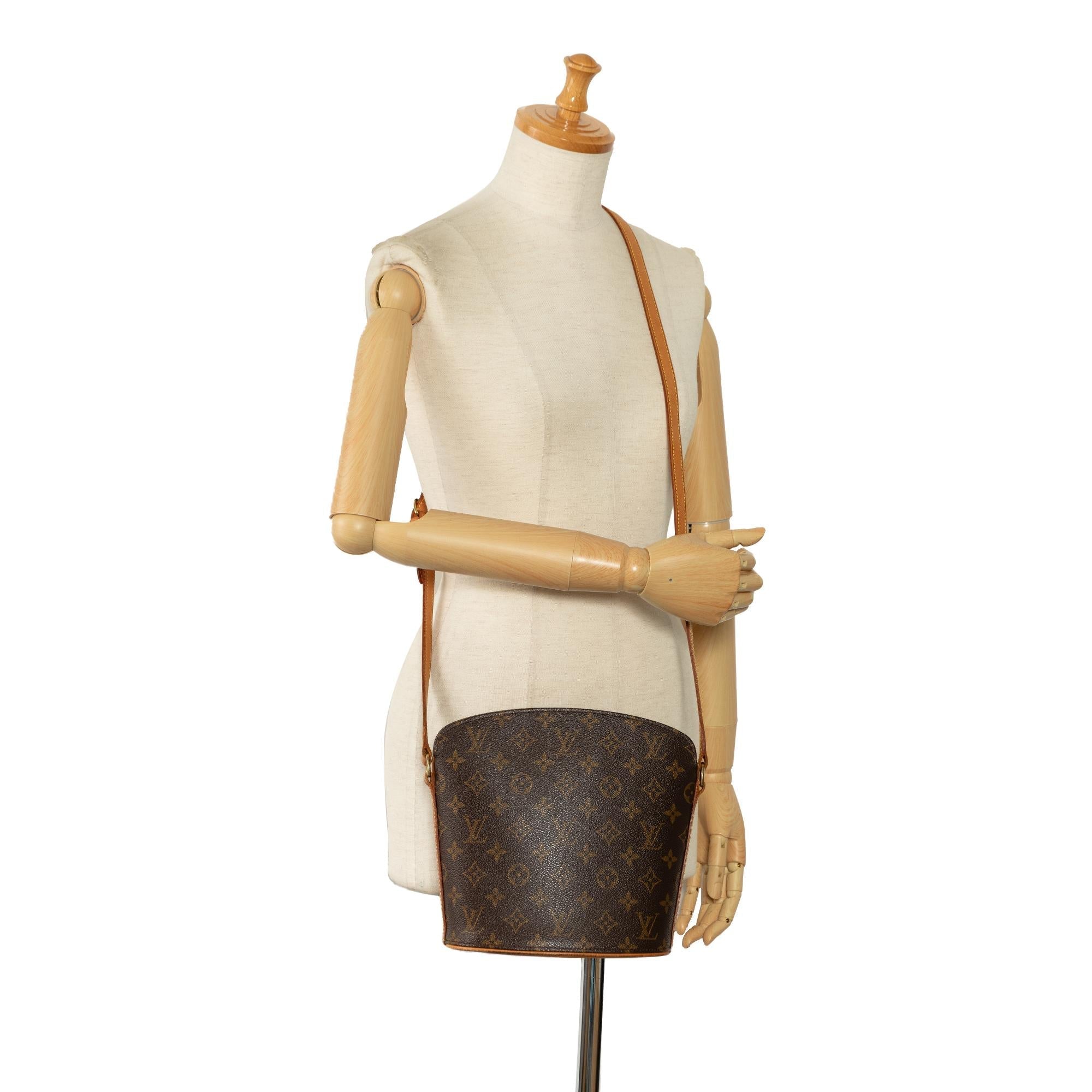 Louis Vuitton Monogram Drouot (SHG-93R30I)