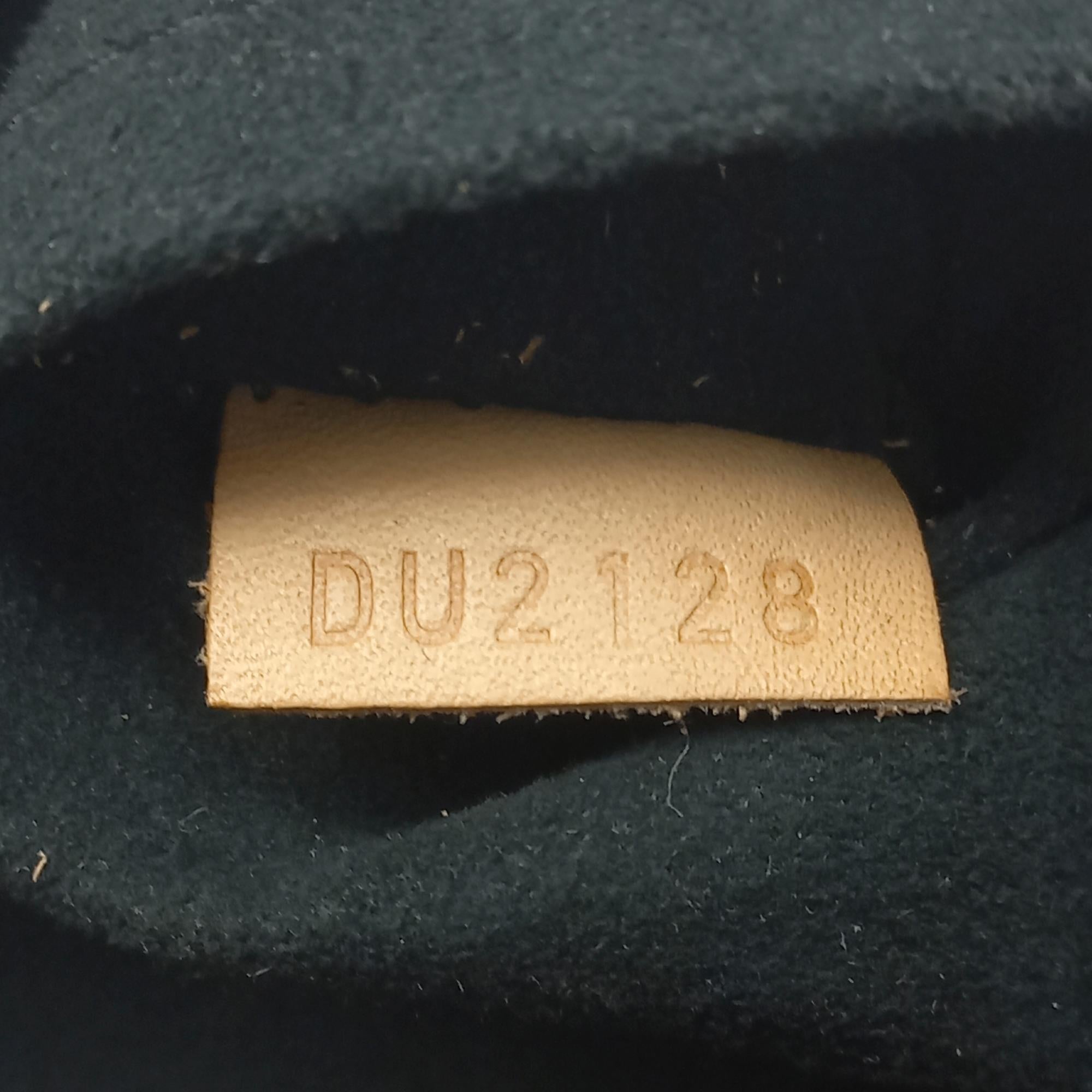 Louis Vuitton Monogram Duffle (SHG-37030)
