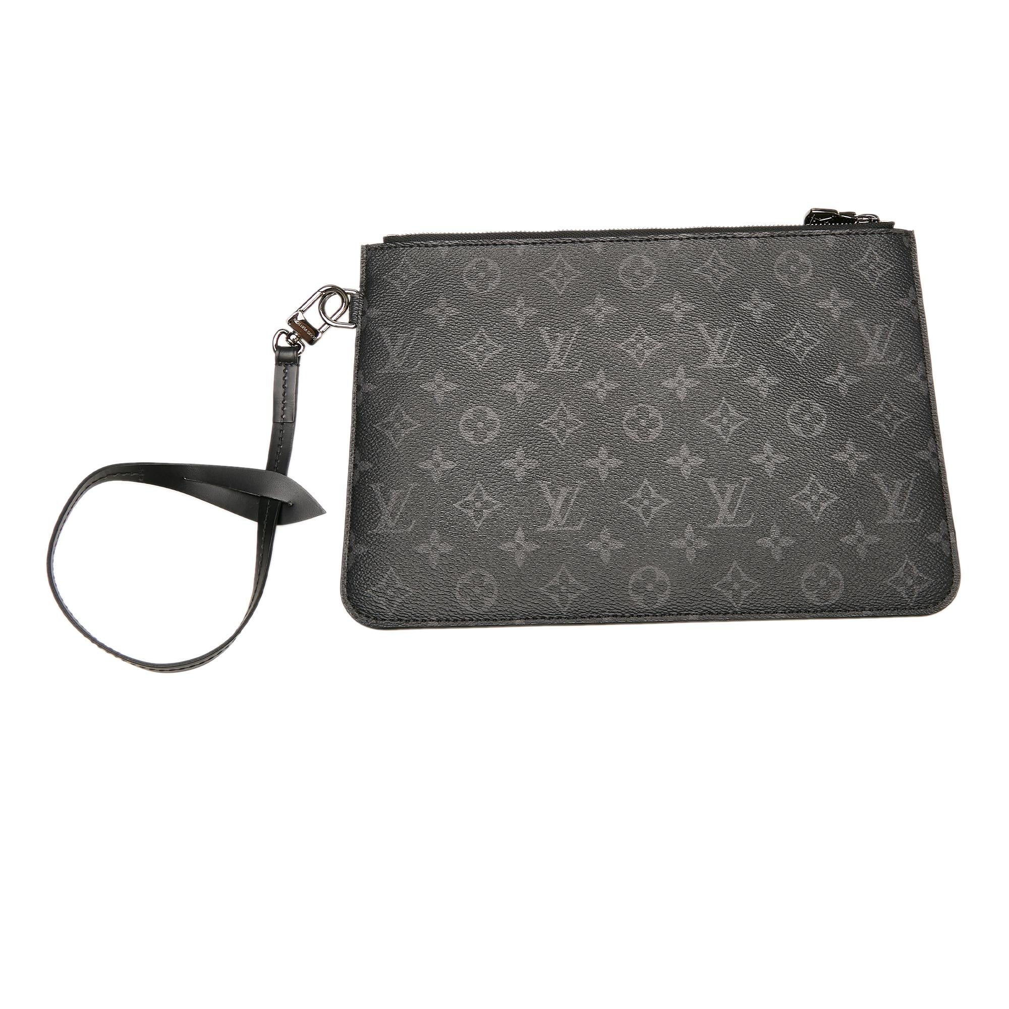Louis Vuitton Monogram Eclipse Cabas Light (SHG-34152)