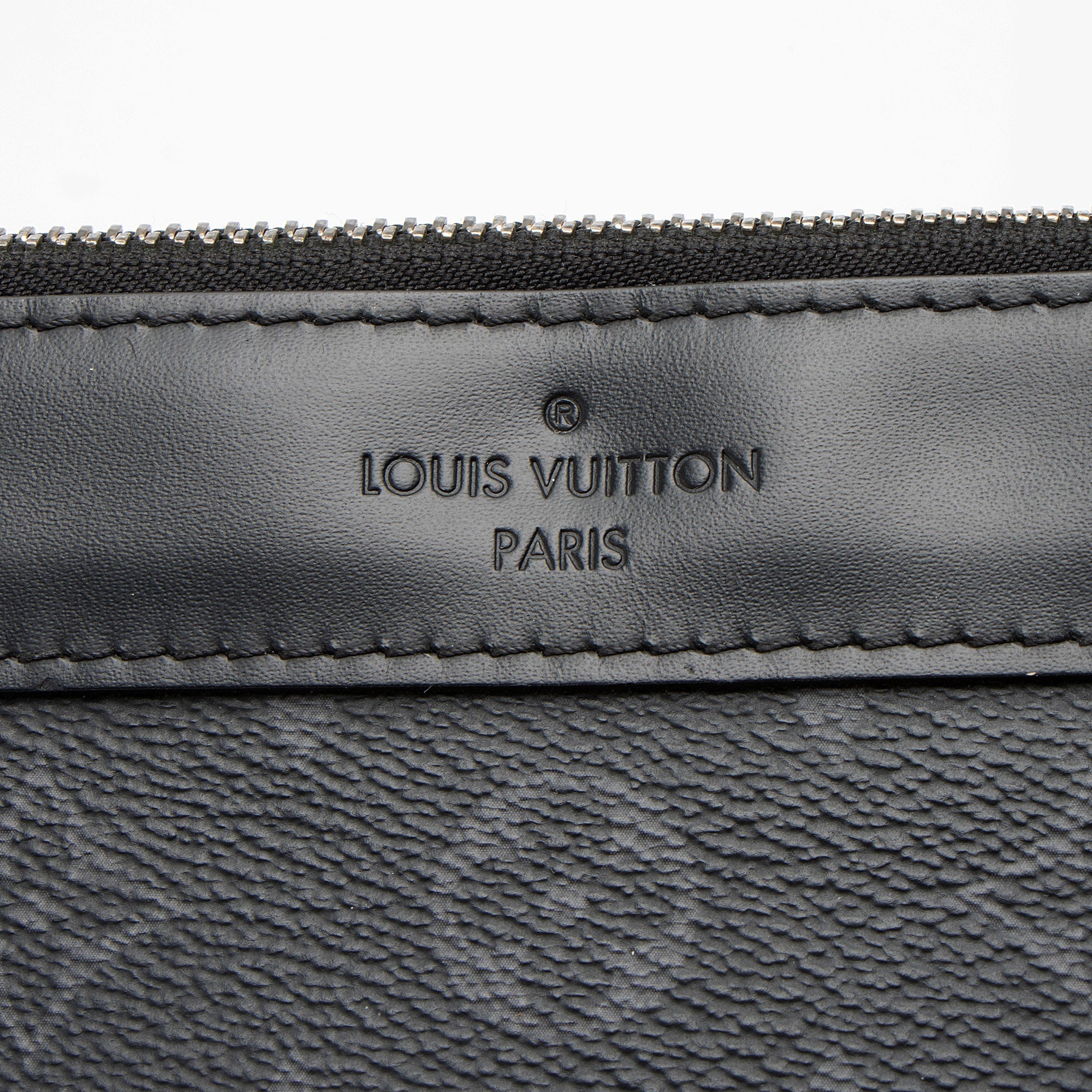 Louis Vuitton Monogram Eclipse Discovery GM Pochette