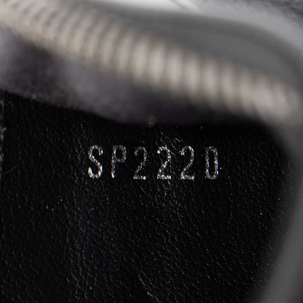 Louis Vuitton Monogram Eclipse Discovery PM Pochette (SHF-X0jOOj)