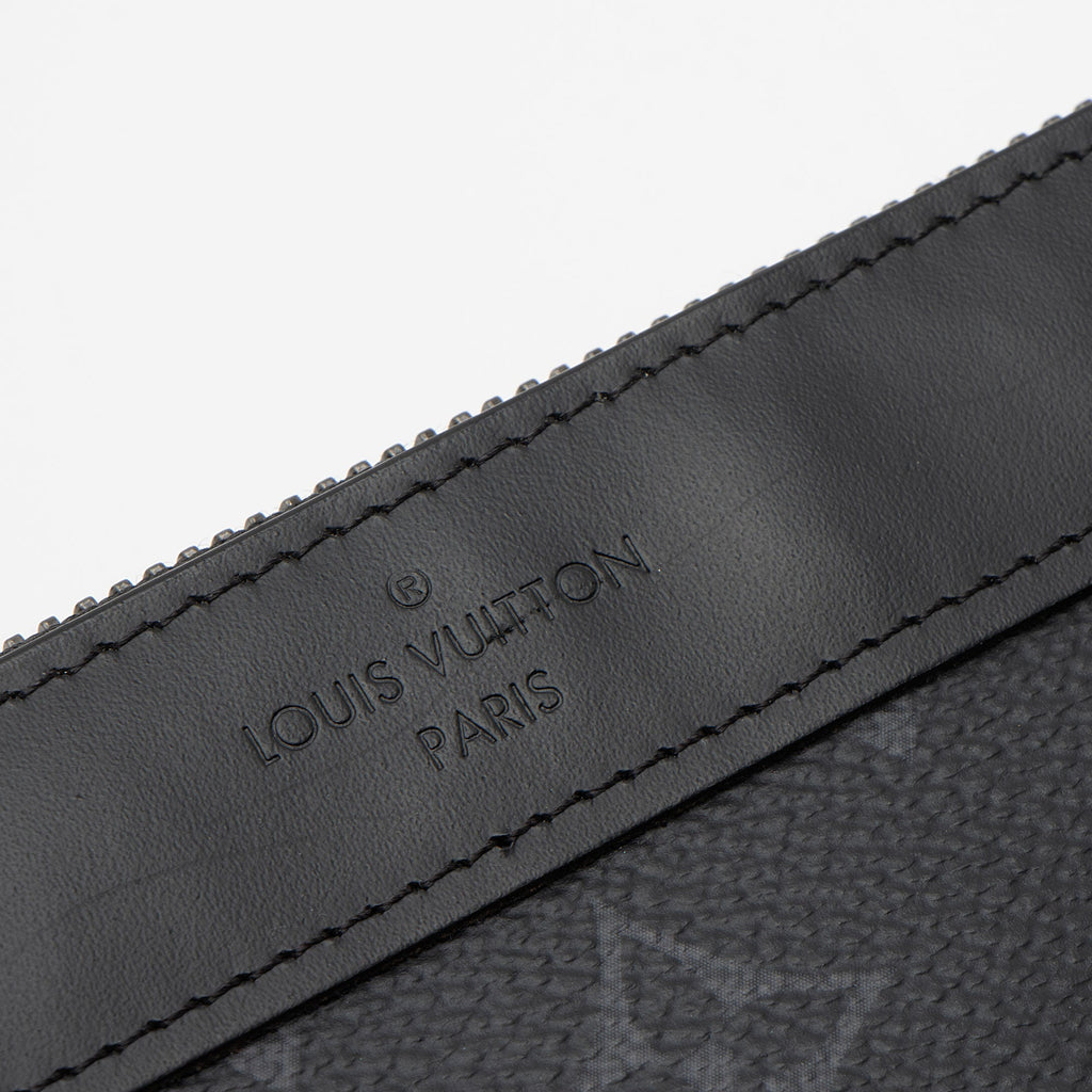 Louis Vuitton Monogram Eclipse Discovery PM Pochette (SHF-X0jOOj)