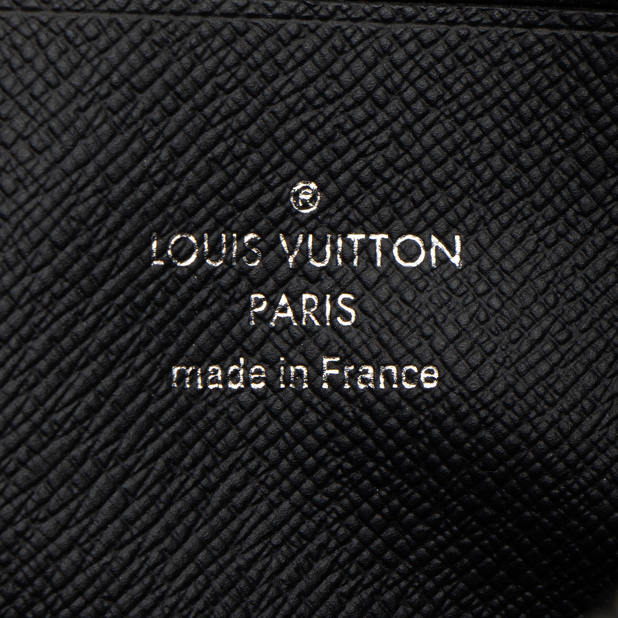 Louis Vuitton Monogram Eclipse Discovery PM Pochette (SHF-X0jOOj)
