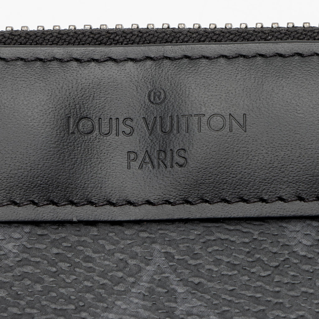Louis Vuitton Monogram Eclipse Discovery PM Pochette