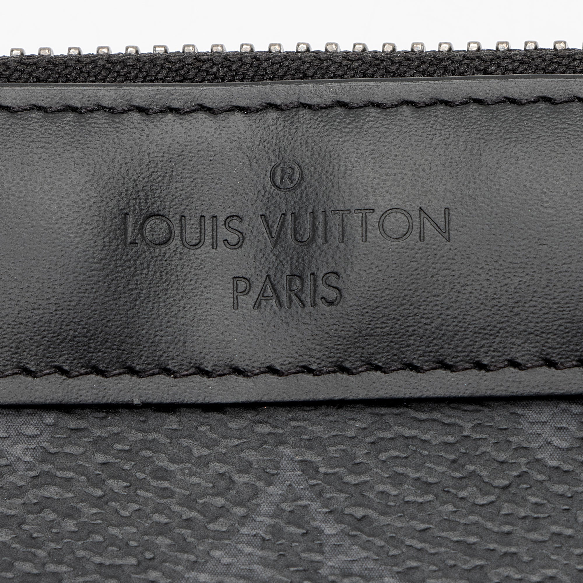 Louis Vuitton Monogram Eclipse Discovery PM Pochette