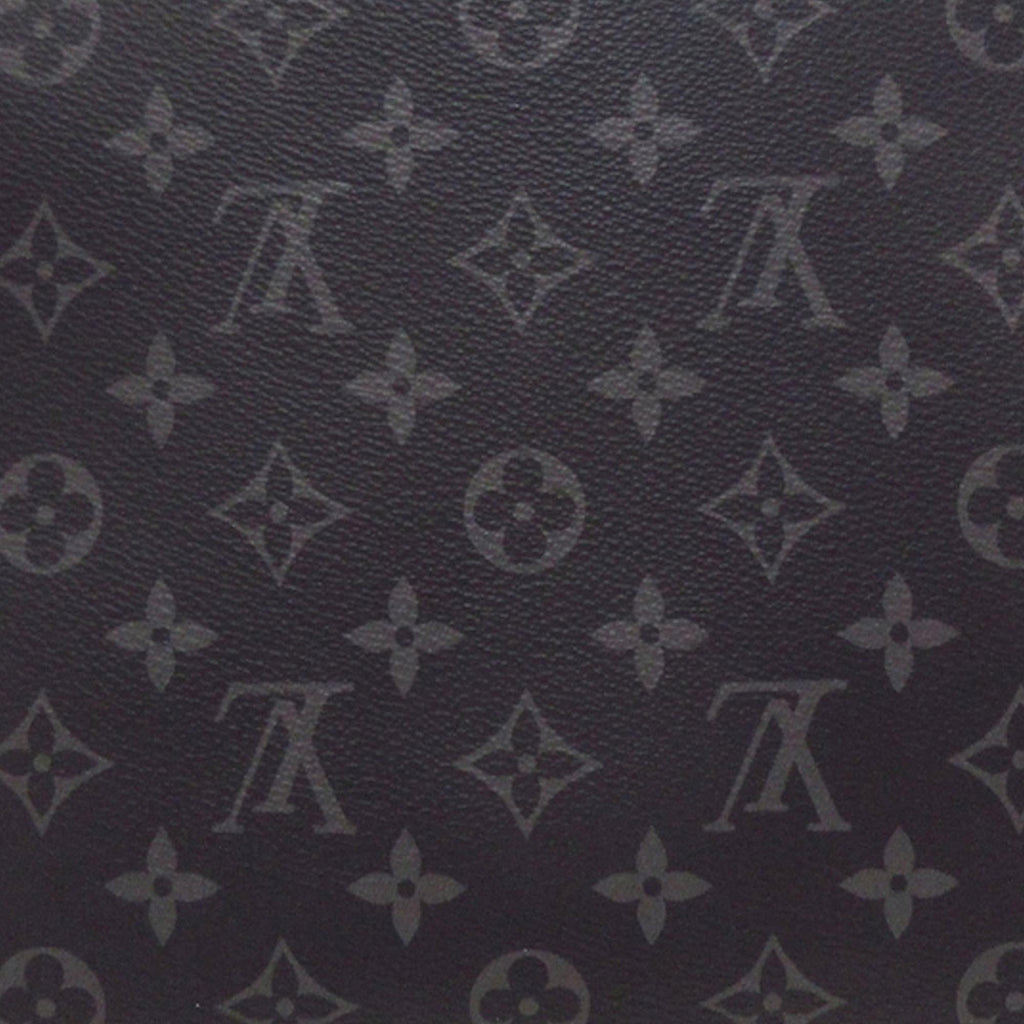Louis Vuitton Monogram Eclipse Discovery Pochette (SHG-H5M49L)