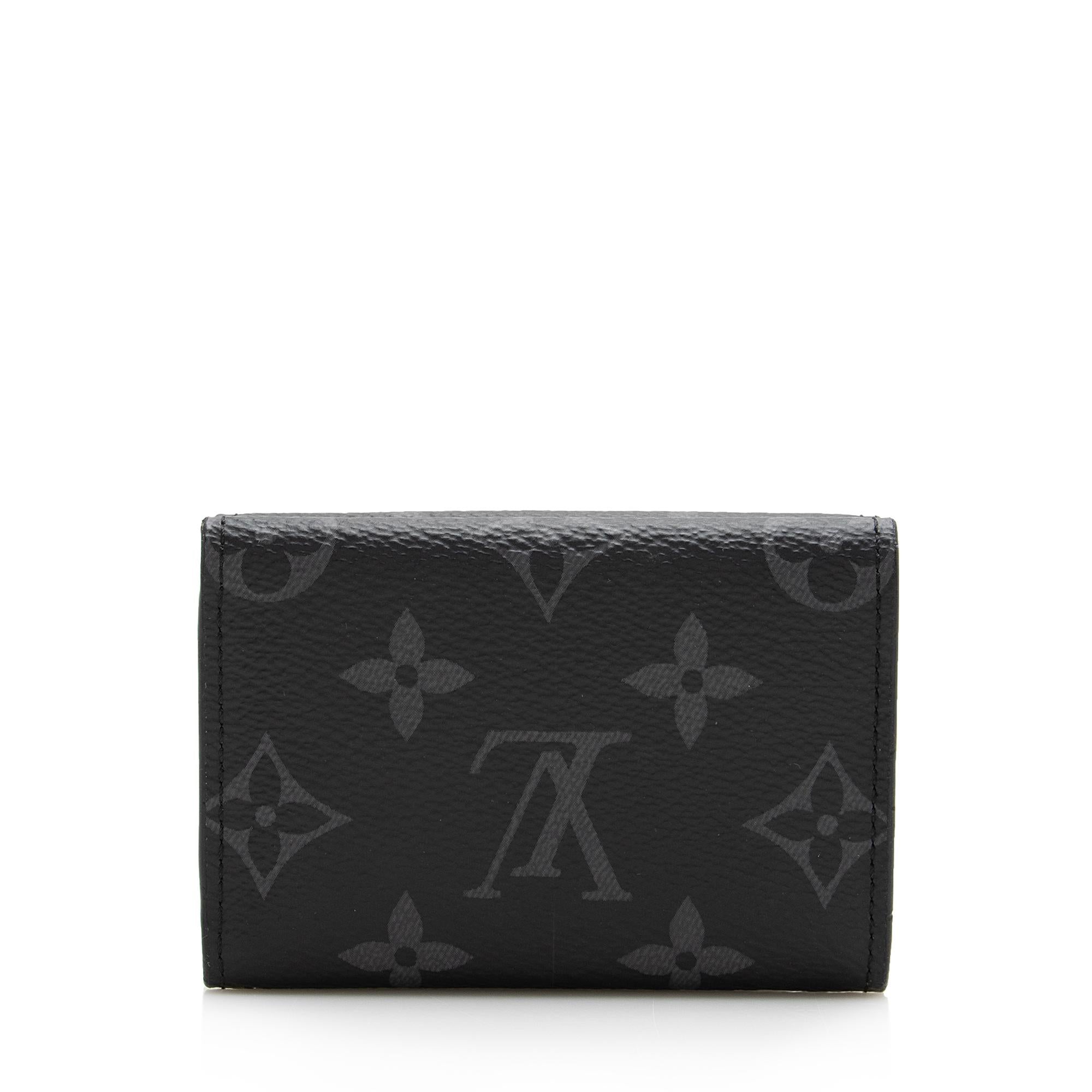 Louis Vuitton Monogram Eclipse Discovery Tri-Fold Compact Wallet (SHF-22959)