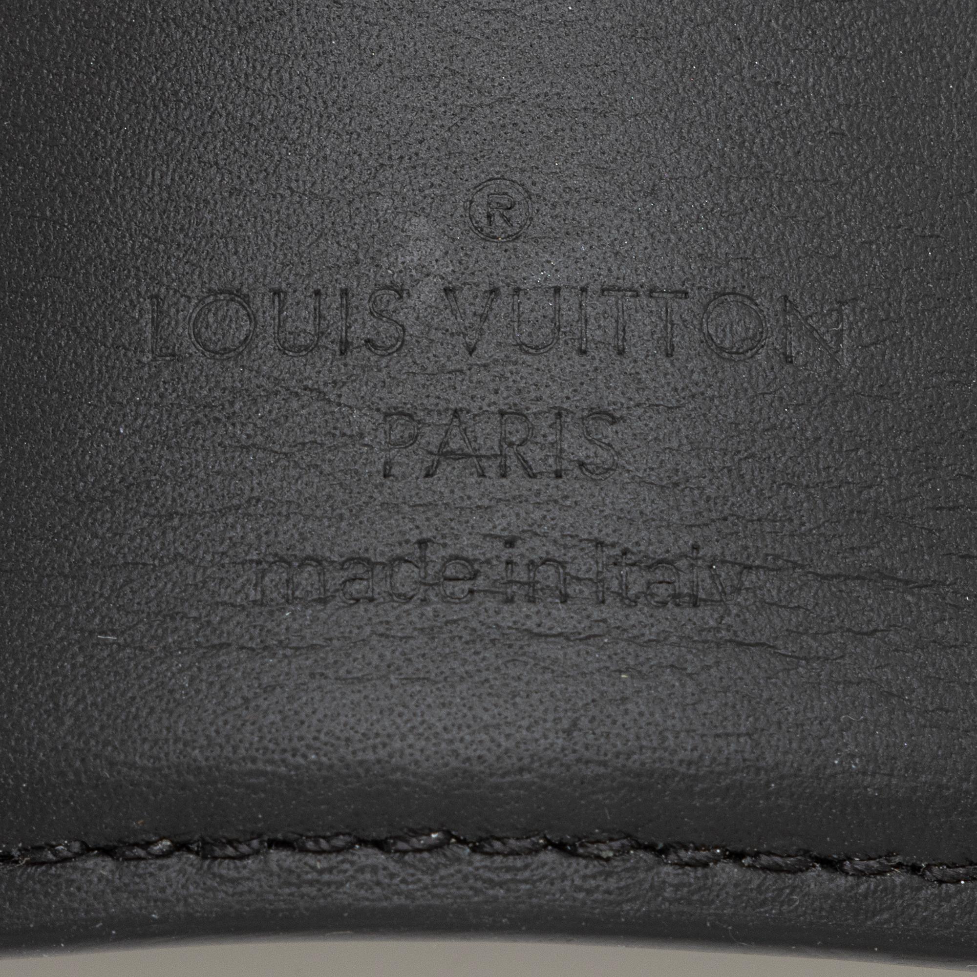 Louis Vuitton Monogram Eclipse Discovery Tri-Fold Compact Wallet (SHF-22959)