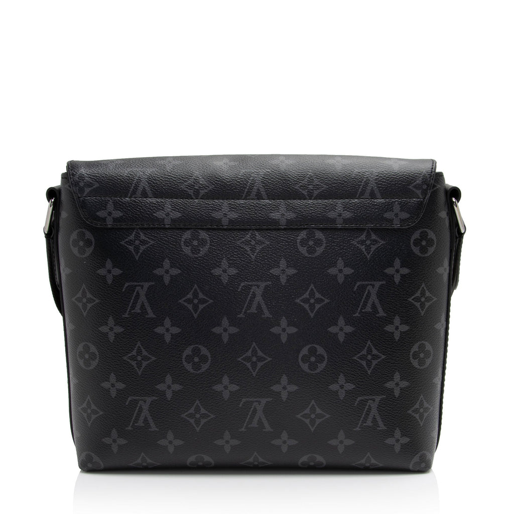 Louis Vuitton Monogram Eclipse District PM Messenger (SHF-vwUUWv)