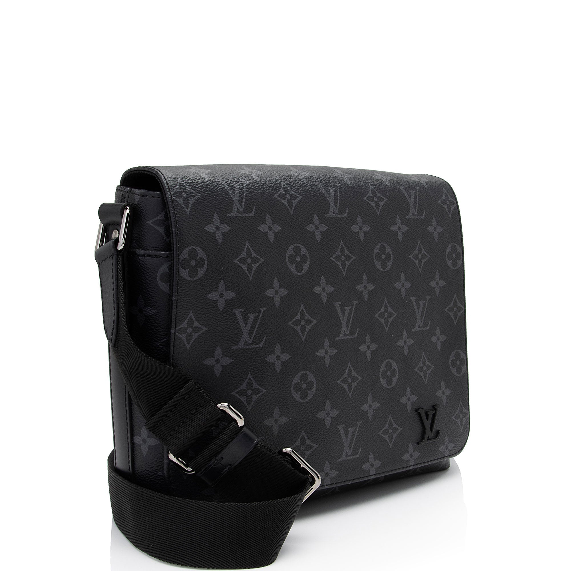 Louis Vuitton Monogram Eclipse District PM Messenger (SHF-vwUUWv)