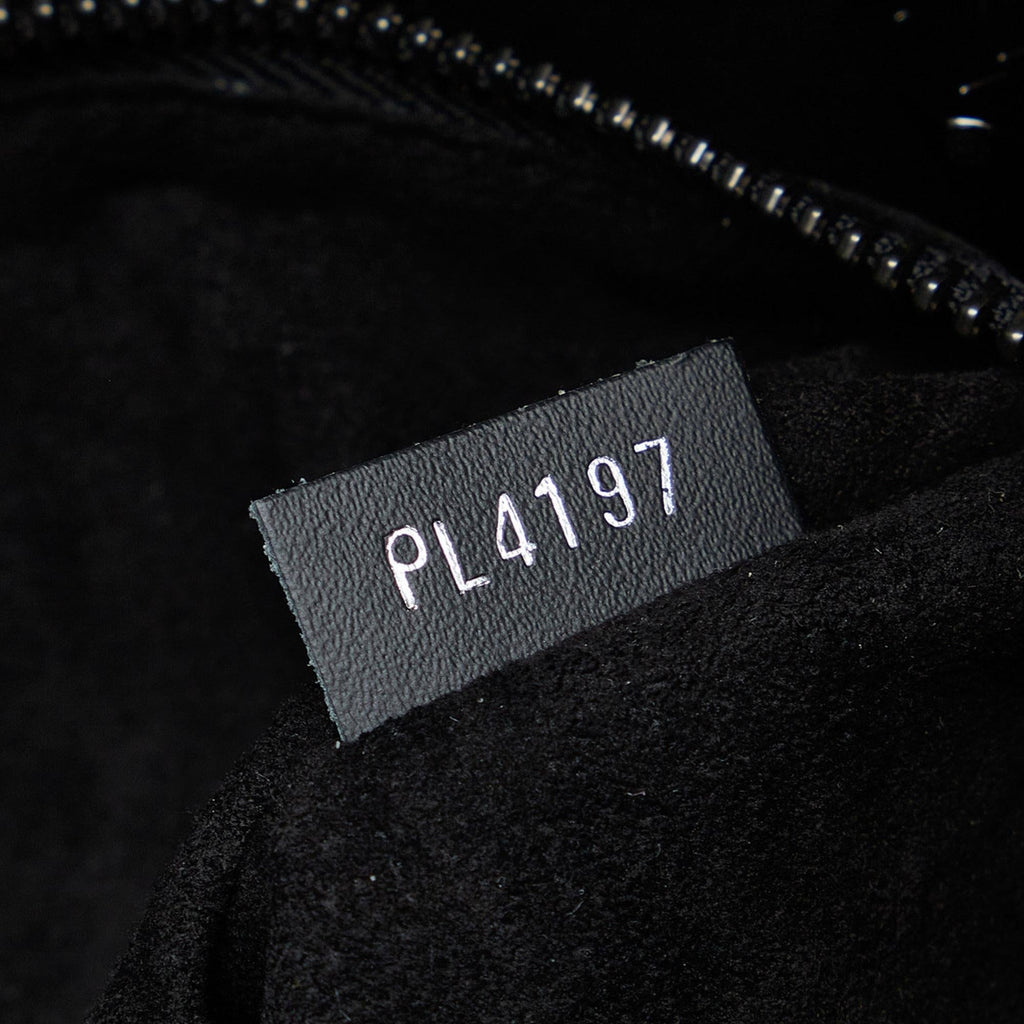 Louis Vuitton Monogram Eclipse North South Tote (SHG-k4XCz5)