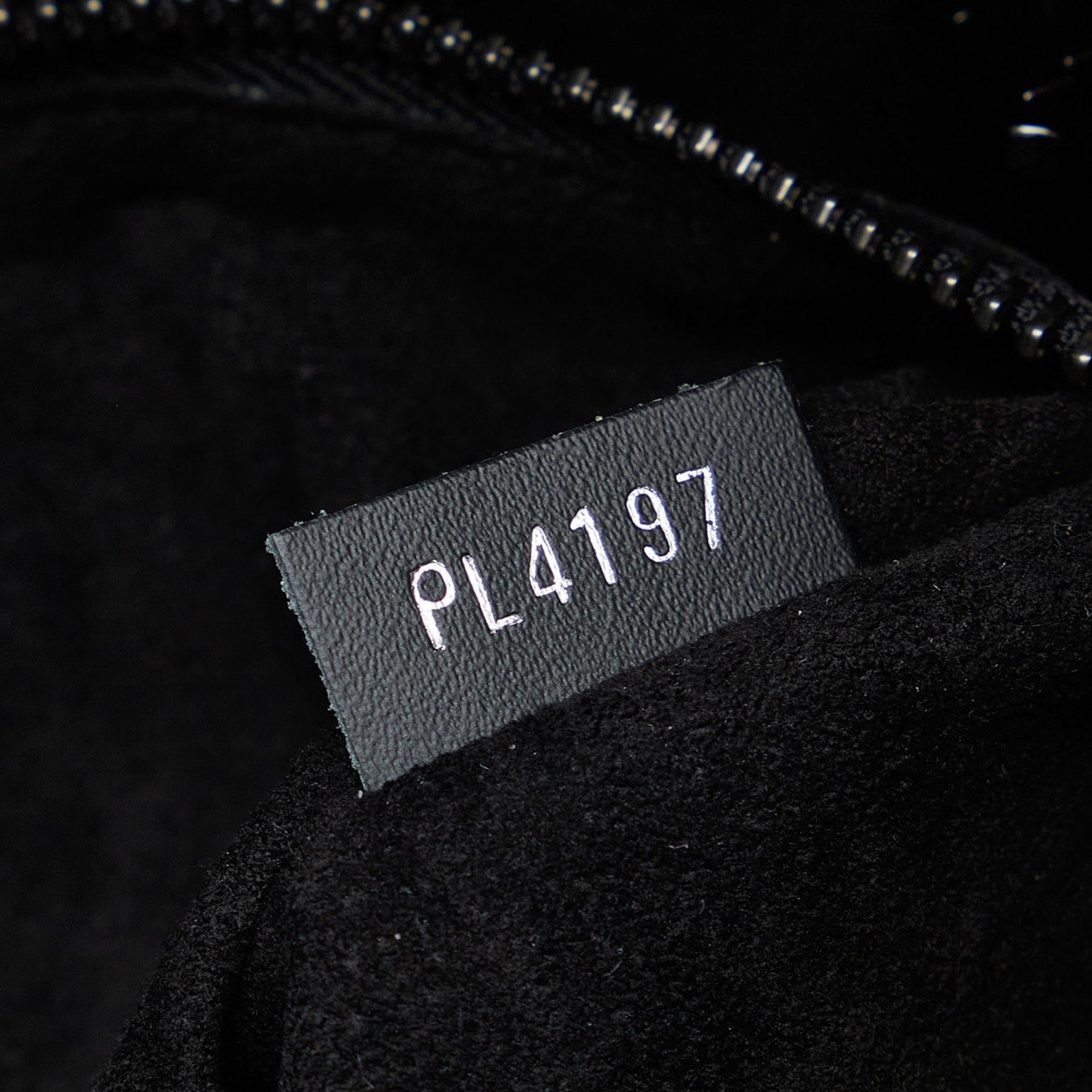 Louis Vuitton Monogram Eclipse North South Tote (SHG-k4XCz5)