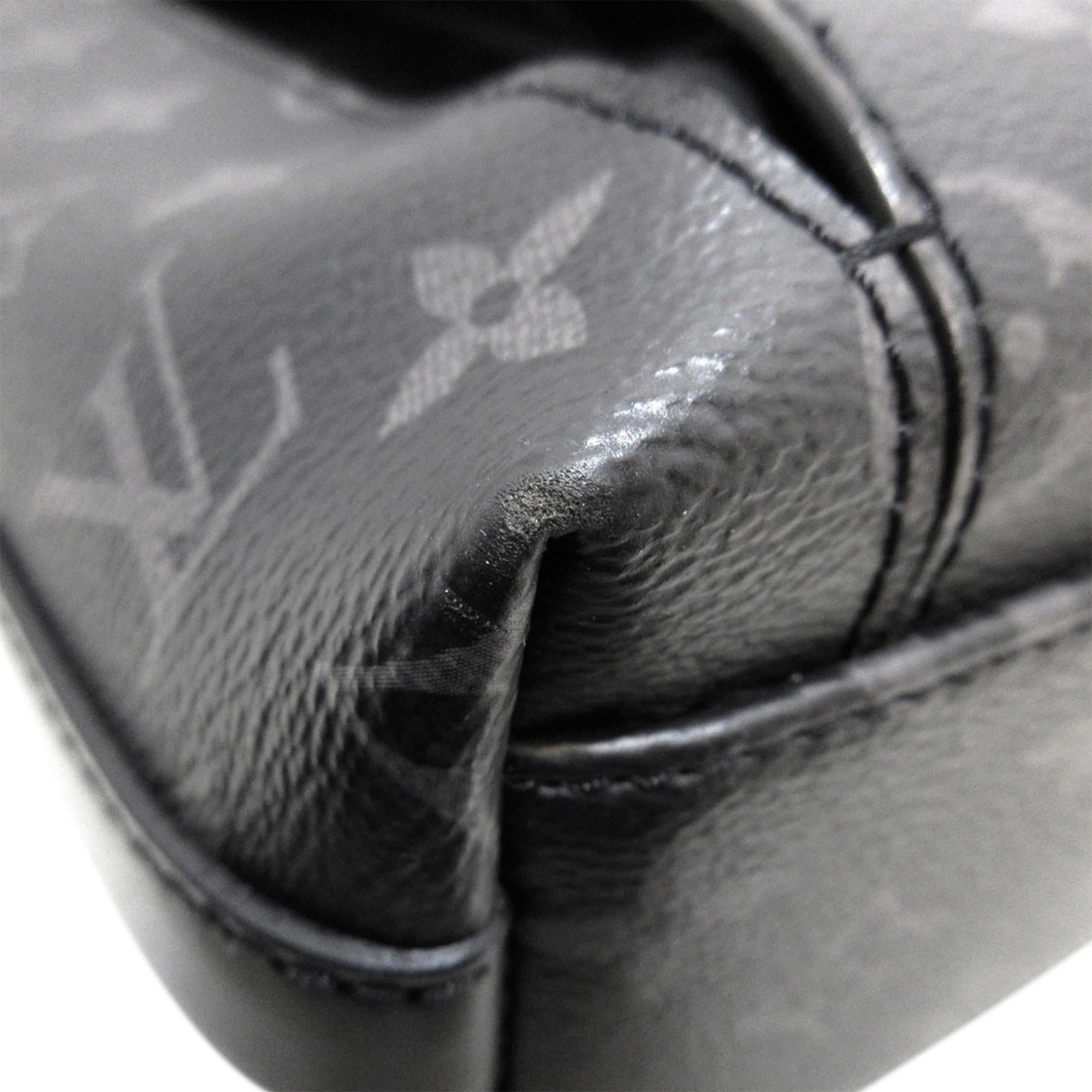Louis Vuitton Monogram Eclipse Odyssey PM (SHG-ynhN5G)