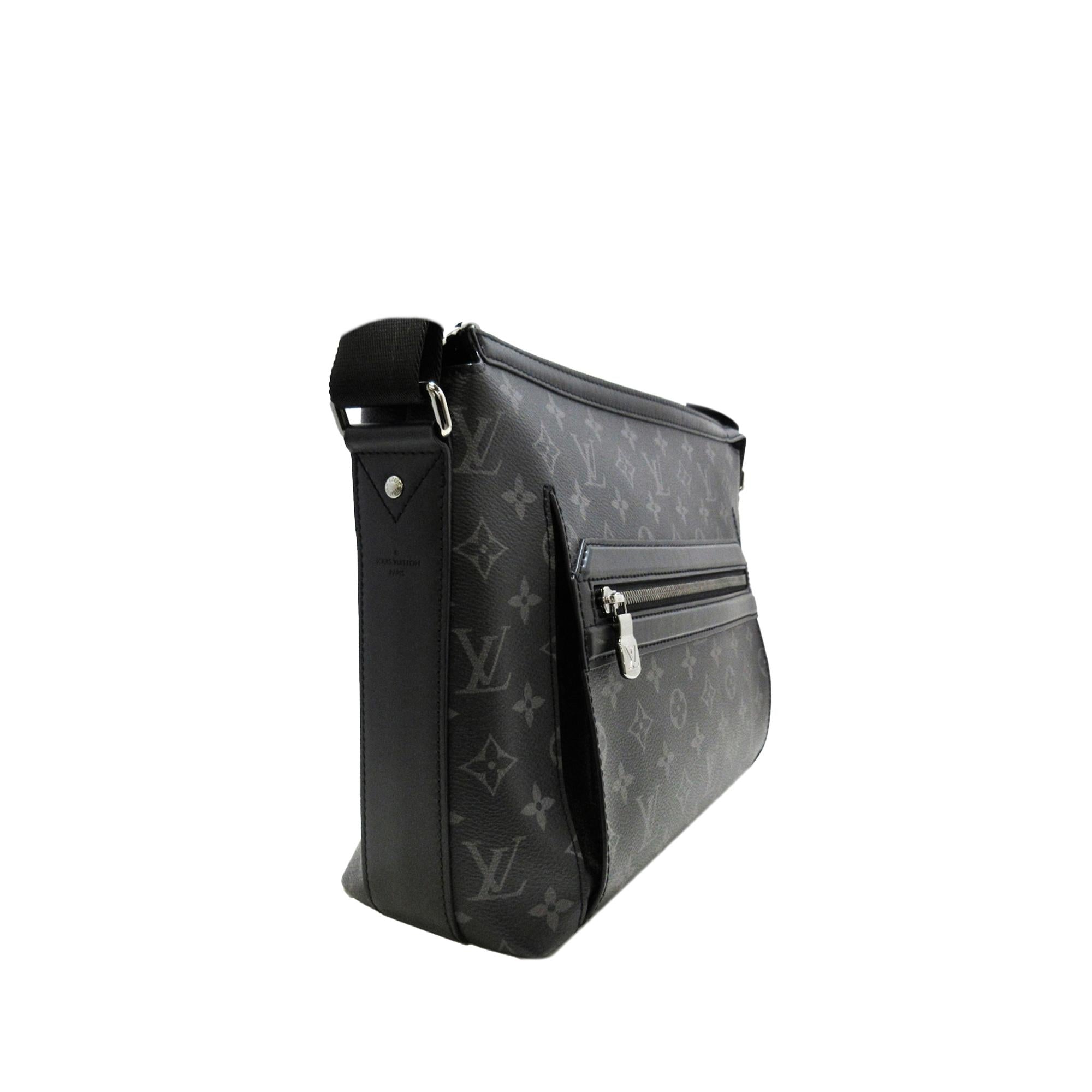 Louis Vuitton Monogram Eclipse Odyssey PM (SHG-ynhN5G)