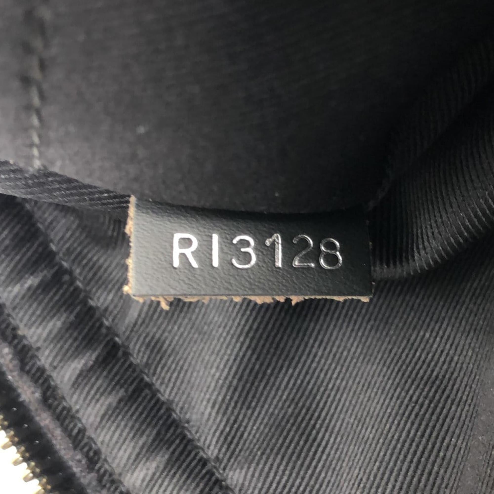 Louis Vuitton Monogram Eclipse Odyssey PM (SHG-OjYMvS)