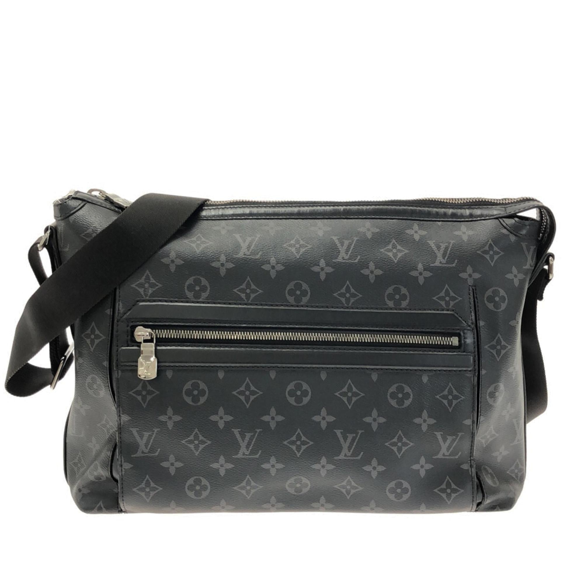Louis Vuitton Monogram Eclipse Odyssey PM (SHG-OjYMvS)