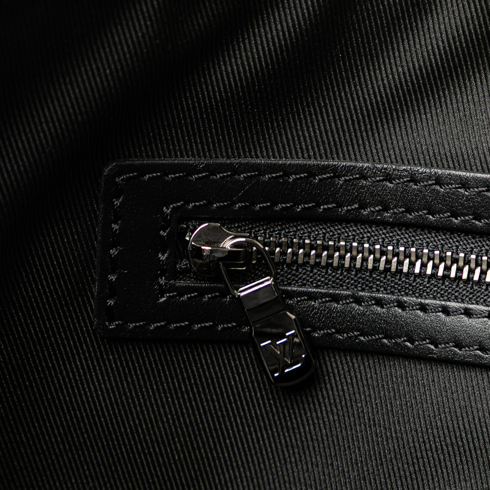 Louis Vuitton Monogram Eclipse Reverse Keepall Bandouliere 50