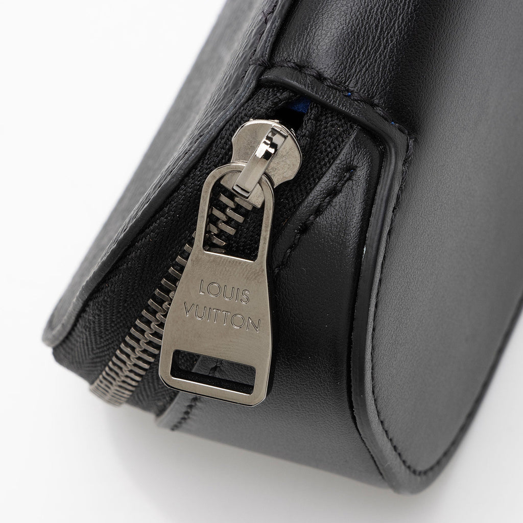 Louis Vuitton Monogram Eclipse Sunglasses GM Pouch