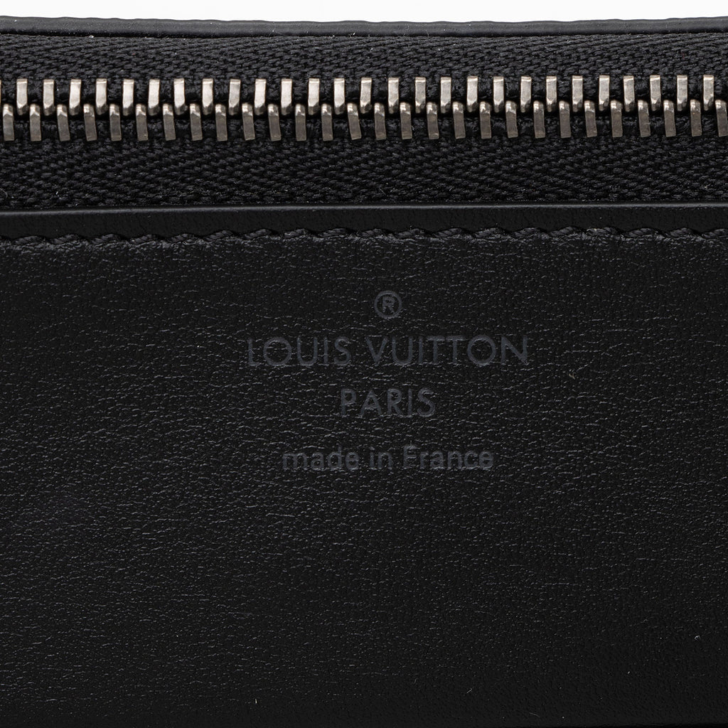 Louis Vuitton Monogram Eclipse Sunglasses GM Pouch