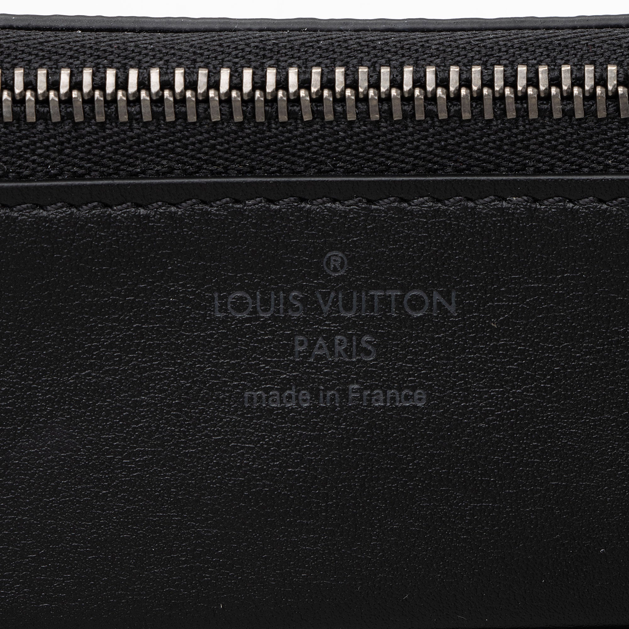 Louis Vuitton Monogram Eclipse Sunglasses GM Pouch