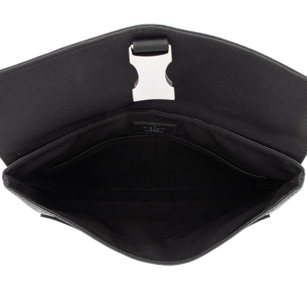 Louis Vuitton Monogram Eclipse Taiga Leather Outdoor Flap Messenger (SHF-gVKeRb)