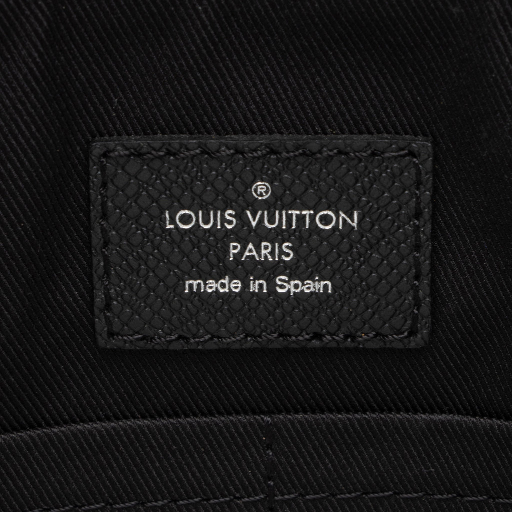Louis Vuitton Monogram Eclipse Taiga Leather Outdoor Flap Messenger (SHF-gVKeRb)
