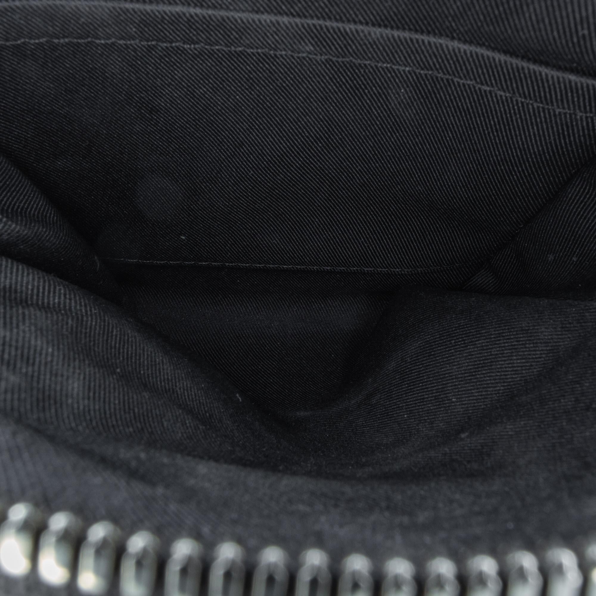 Louis Vuitton Monogram Eclipse Taigarama Outdoor Sling Bag (SHG-zKGumc)