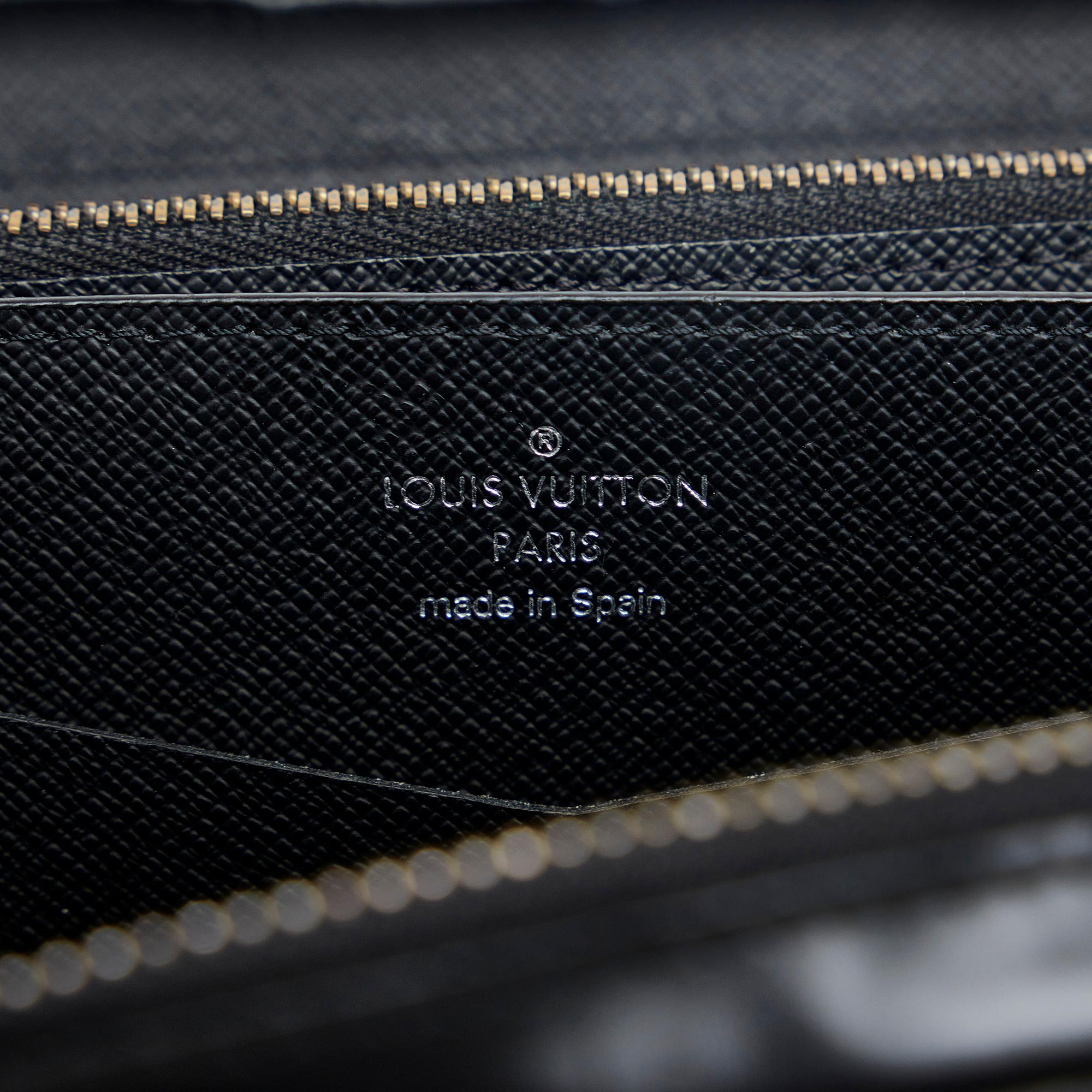 Louis Vuitton Monogram Eclipse Zippy XL (SHG-WDPPfw)