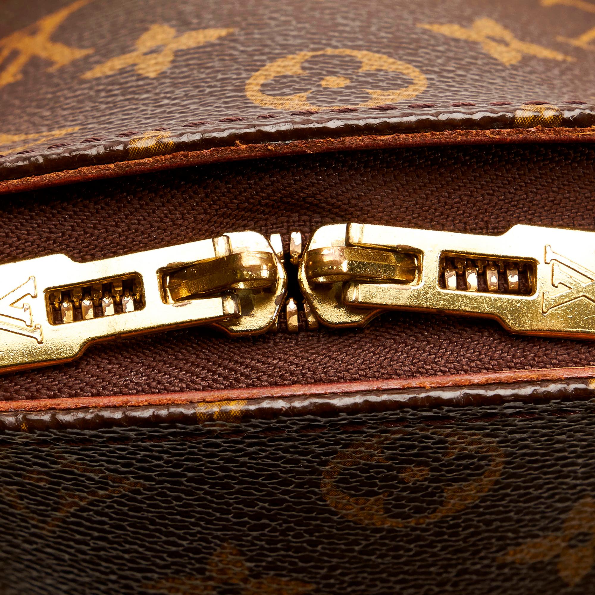 Louis Vuitton Monogram Ellipse PM (SHG-28176)