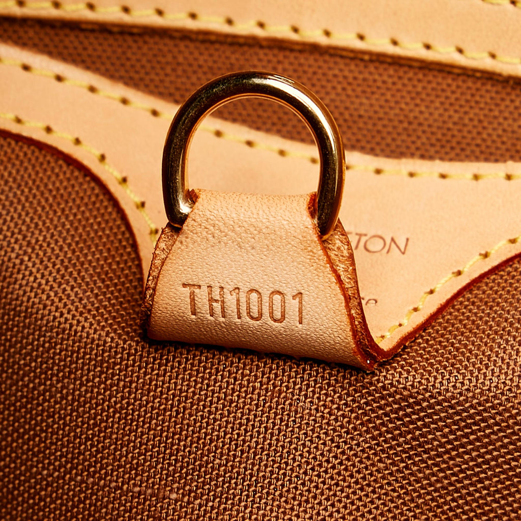 Louis Vuitton Monogram Ellipse PM (SHG-34513)