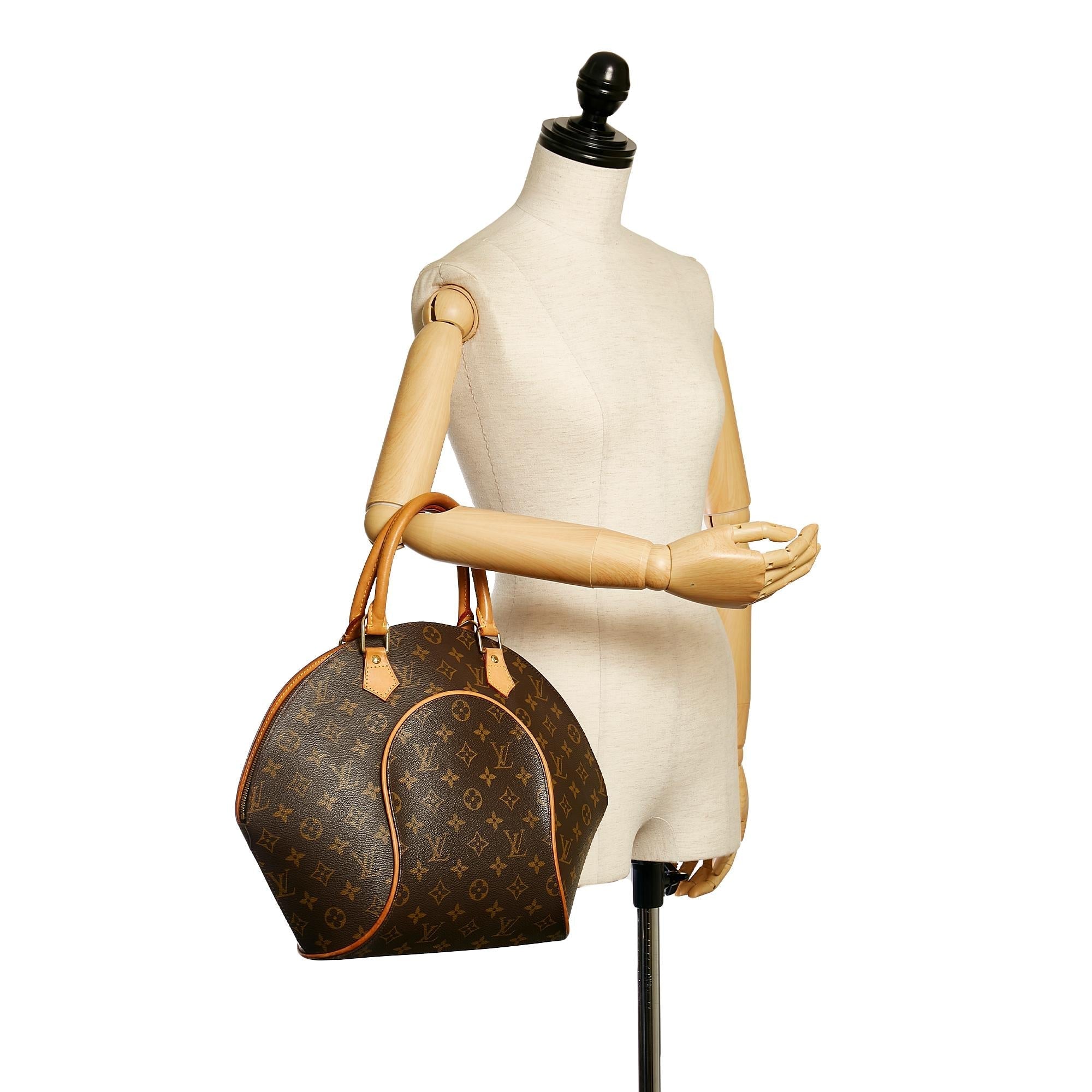 Louis Vuitton Monogram Ellipse PM (SHG-34513)