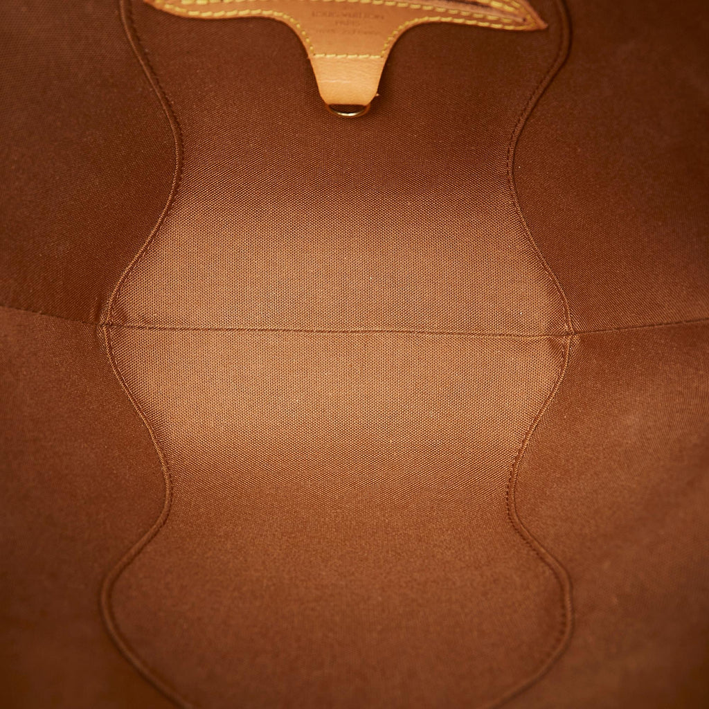 Louis Vuitton Monogram Ellipse PM (SHG-34756)