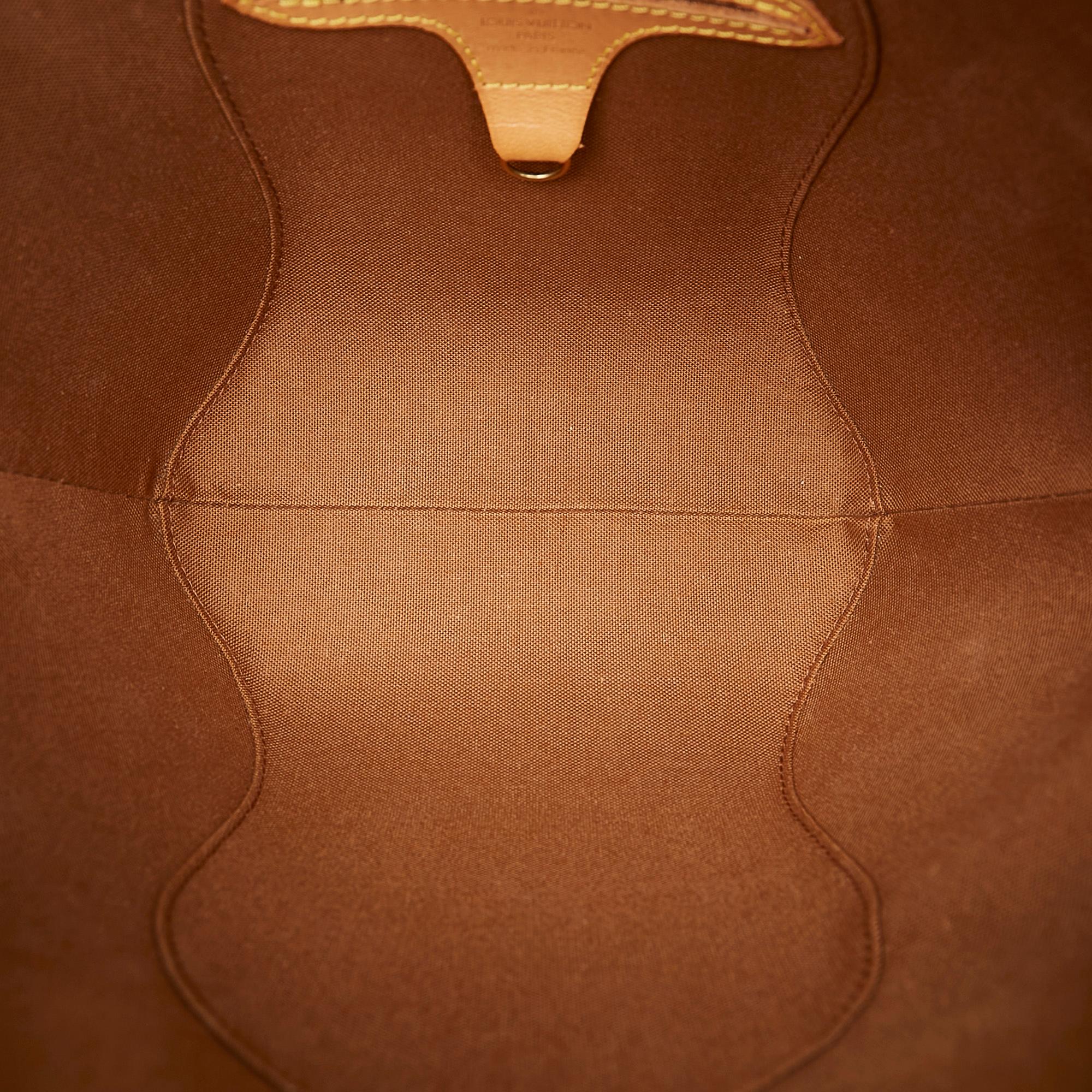 Louis Vuitton Monogram Ellipse PM (SHG-34756)
