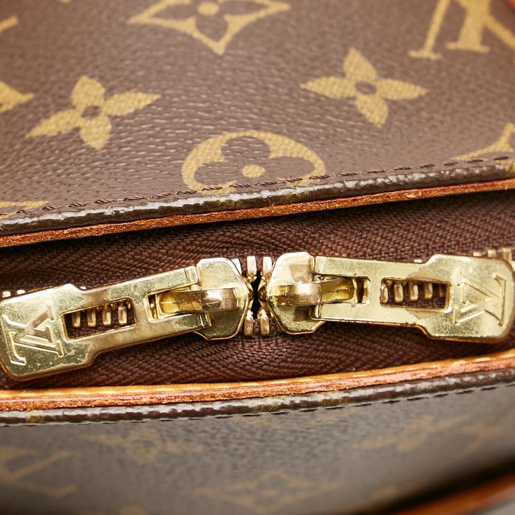 Louis Vuitton Monogram Ellipse PM (SHG-36302)