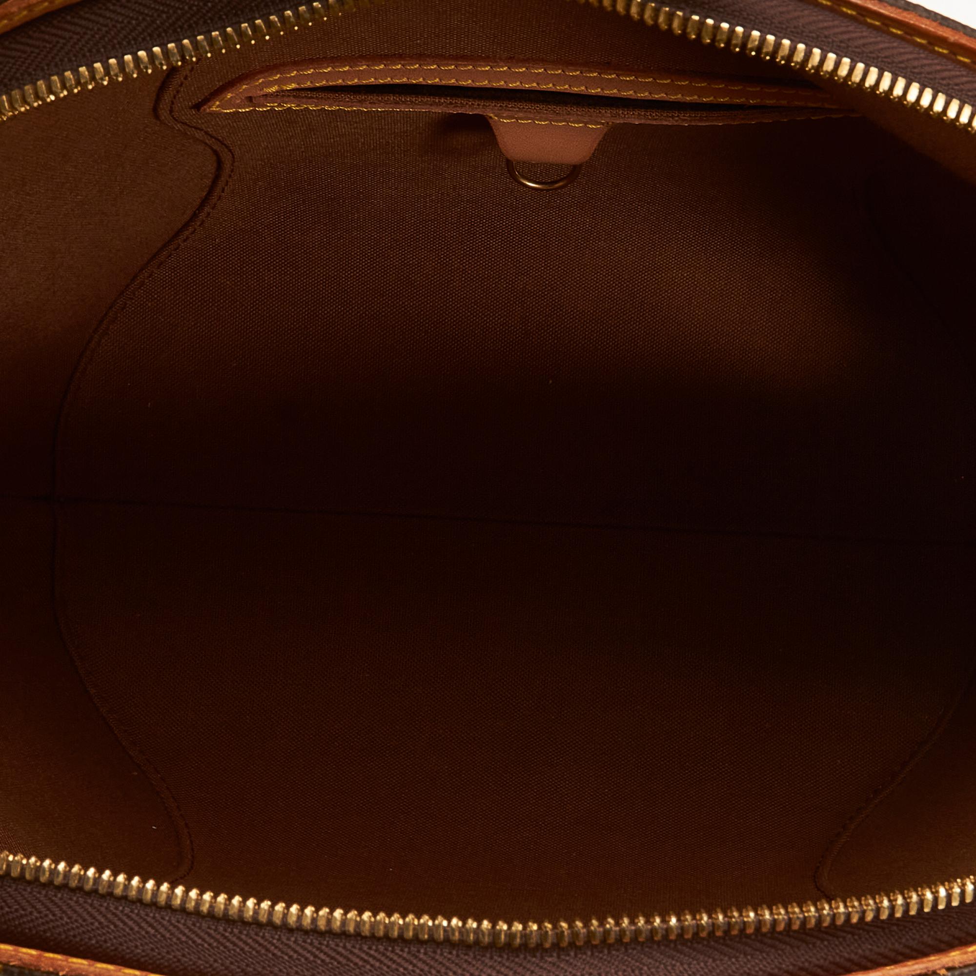 Louis Vuitton Monogram Ellipse PM (SHG-a9OlVA)