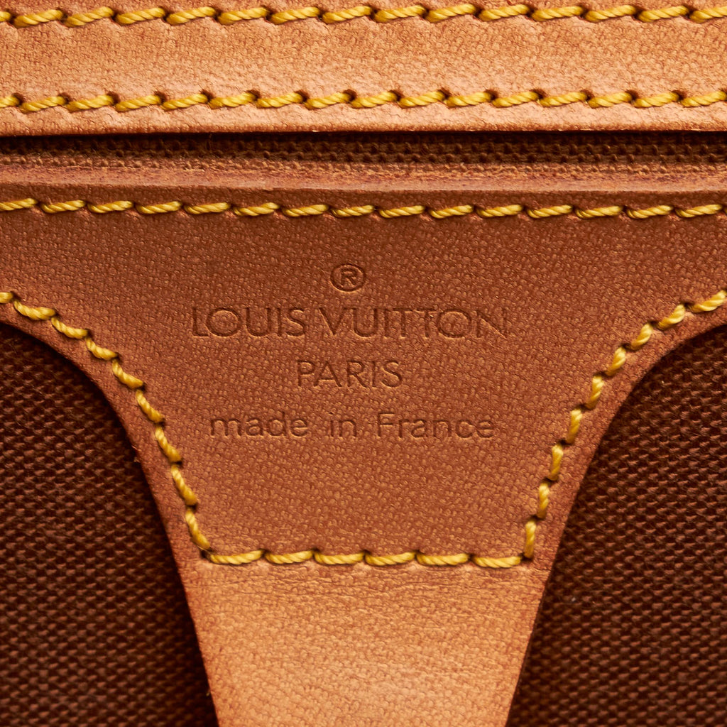 Louis Vuitton Monogram Ellipse PM (SHG-a9OlVA)