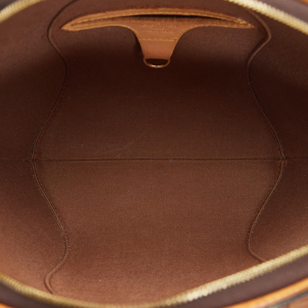 Louis Vuitton Monogram Ellipse PM (SHG-RUbx0I)