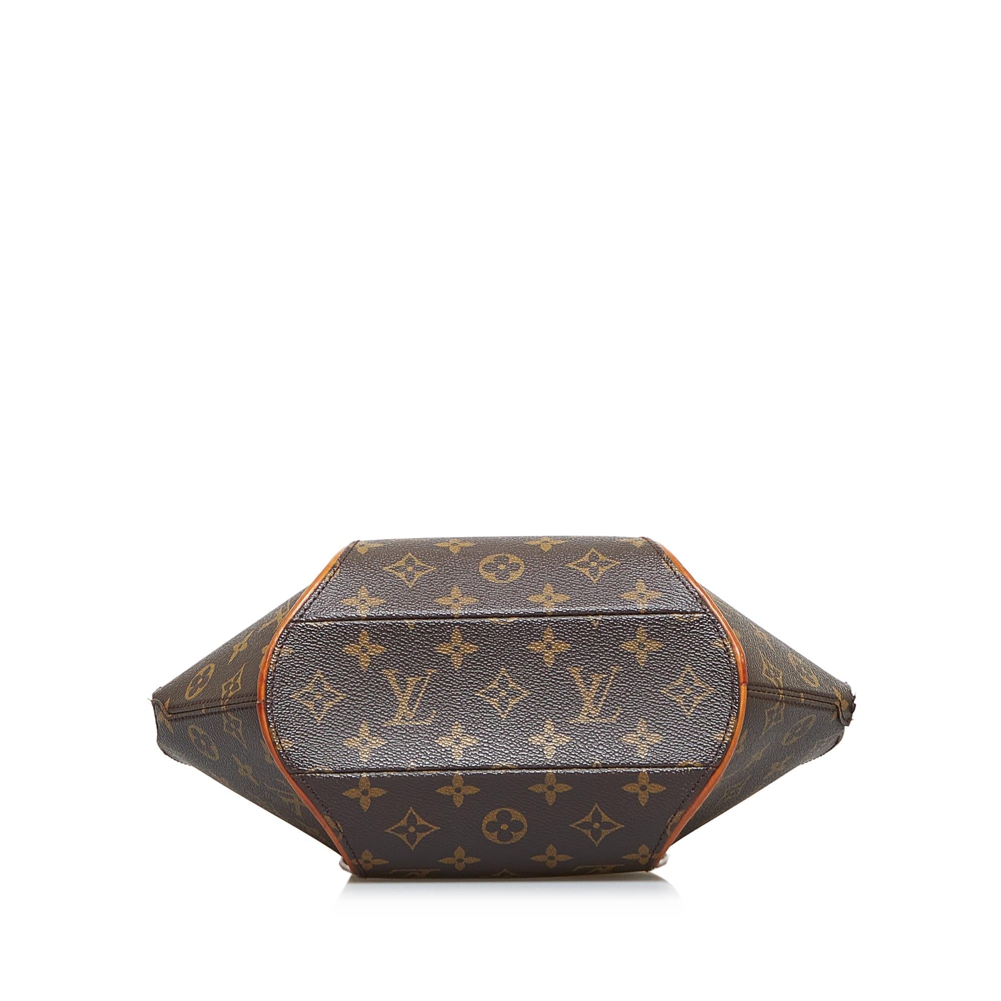 Louis Vuitton Monogram Ellipse PM (SHG-N9nqTk)