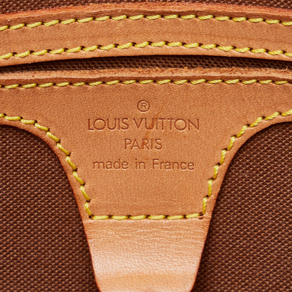 Louis Vuitton Monogram Ellipse PM (SHG-U6TsKt)