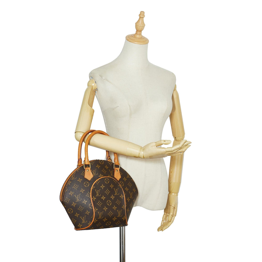 Louis Vuitton Monogram Ellipse PM (SHG-U6TsKt)