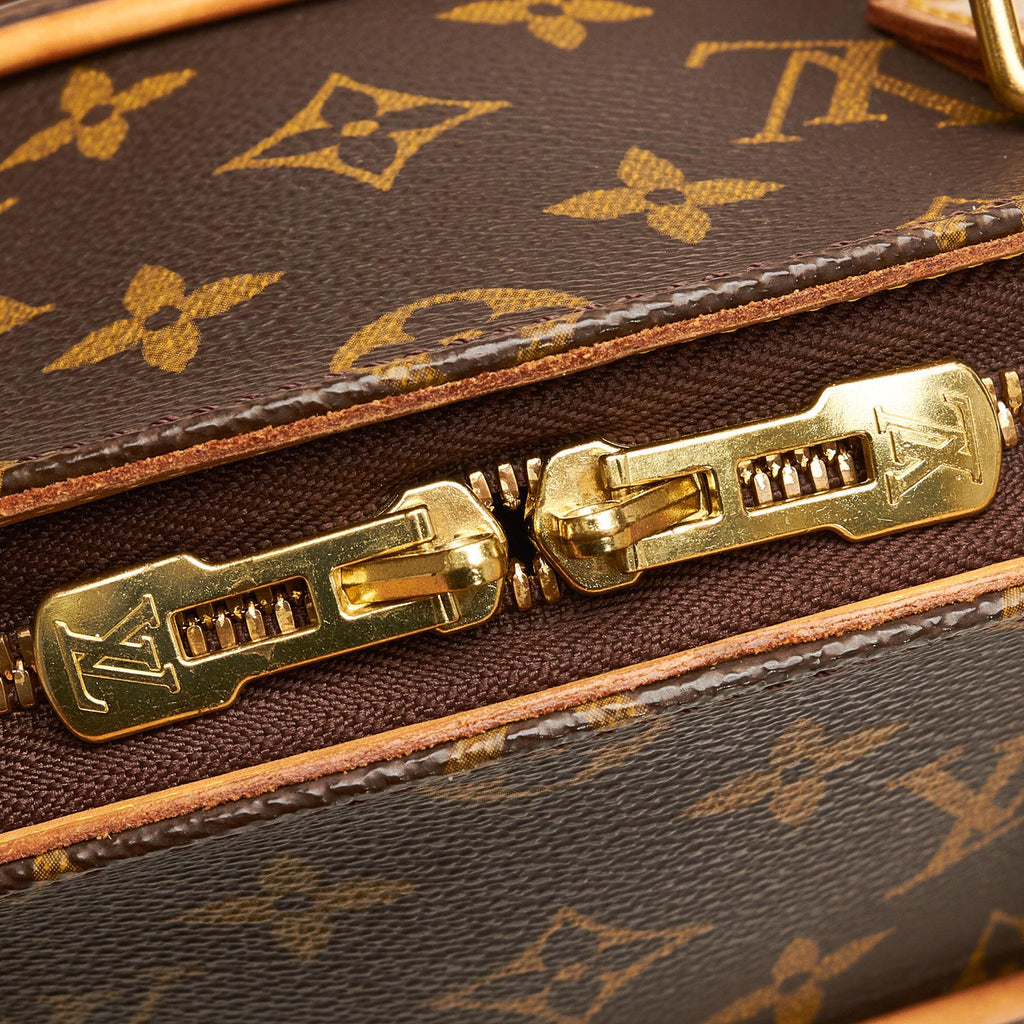 Louis Vuitton Monogram Ellipse PM (SHG-iuS9oO)