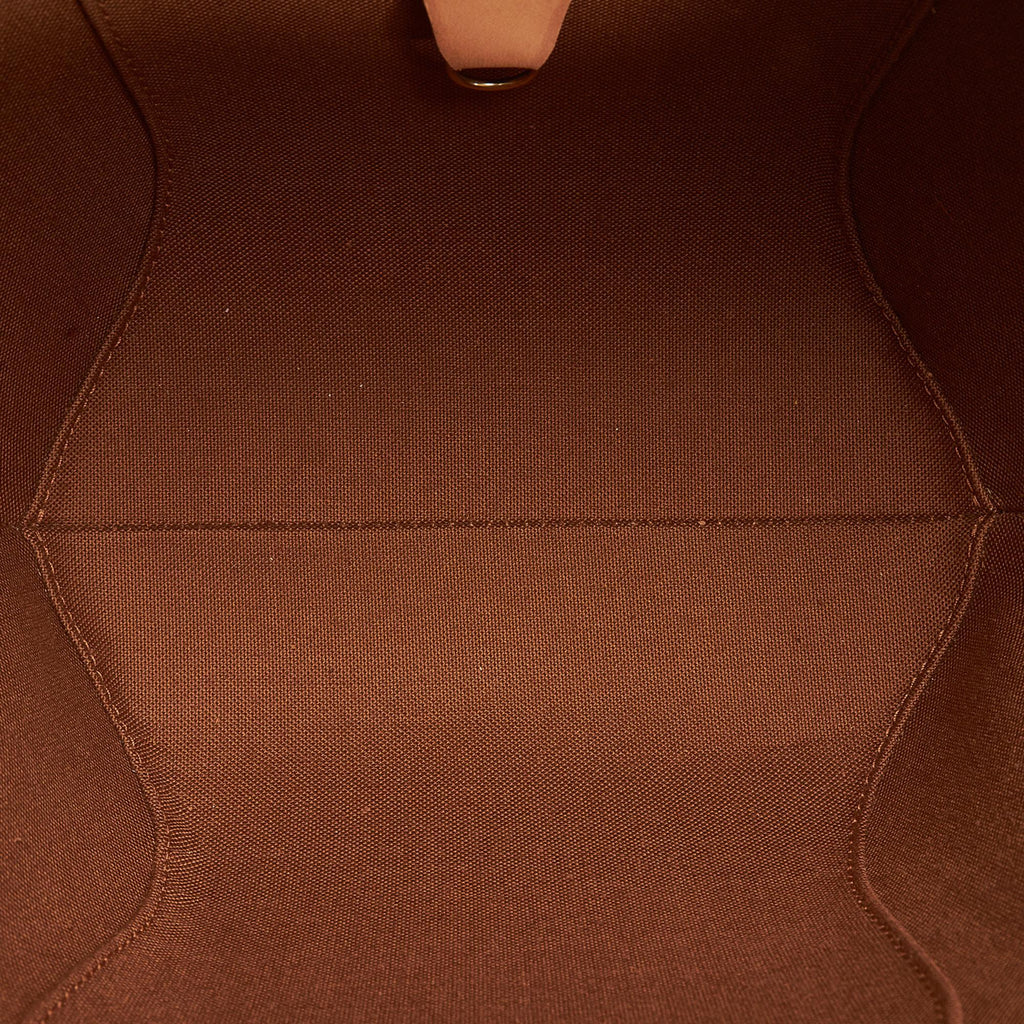 Louis Vuitton Monogram Ellipse PM (SHG-iuS9oO)