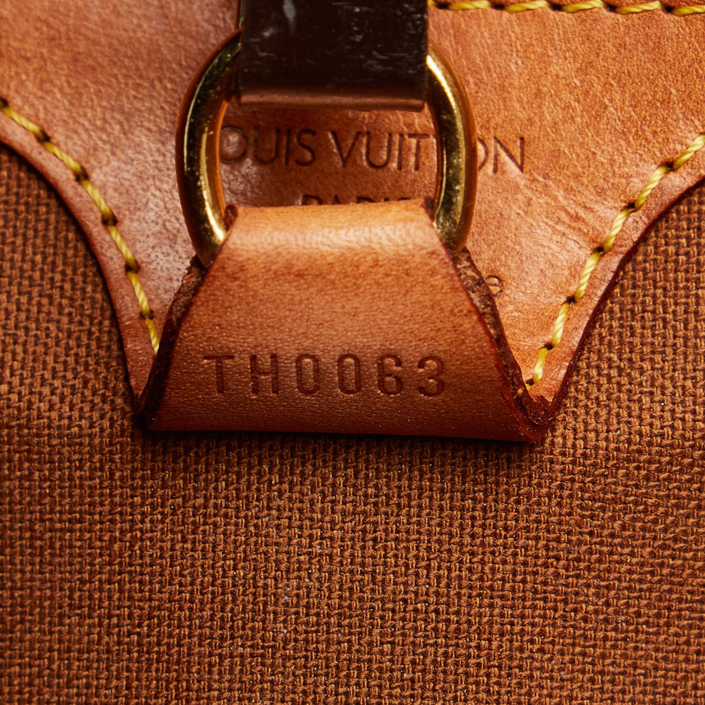 Louis Vuitton Monogram Ellipse PM (SHG-PMfDqy)