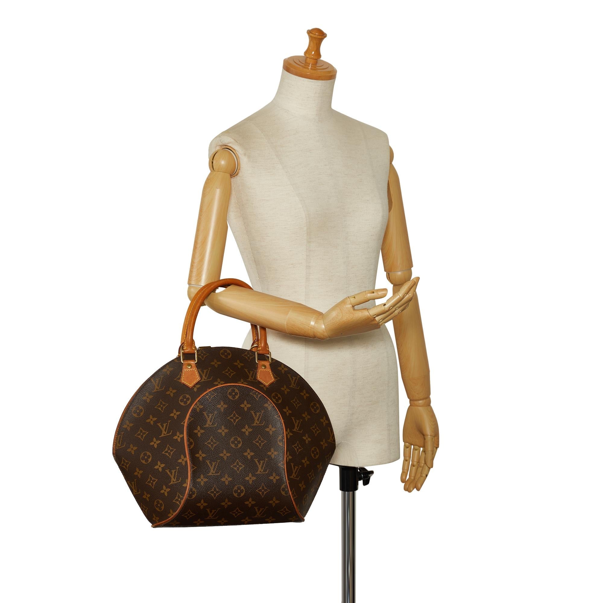 Louis Vuitton Monogram Ellipse PM (SHG-PMfDqy)