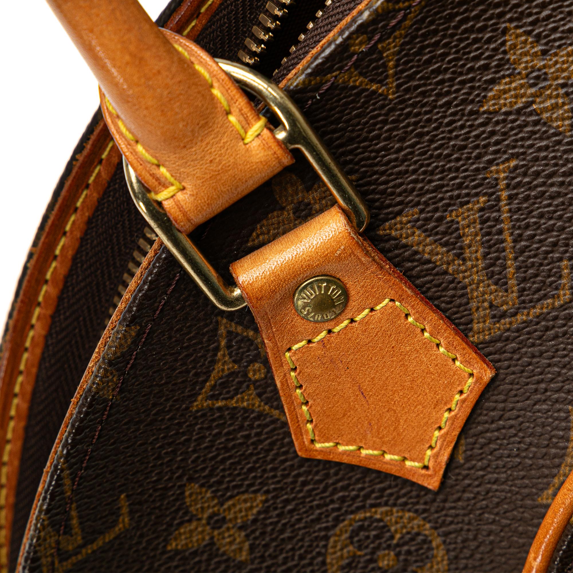 Louis Vuitton Monogram Ellipse PM (SHG-JfWQZk)