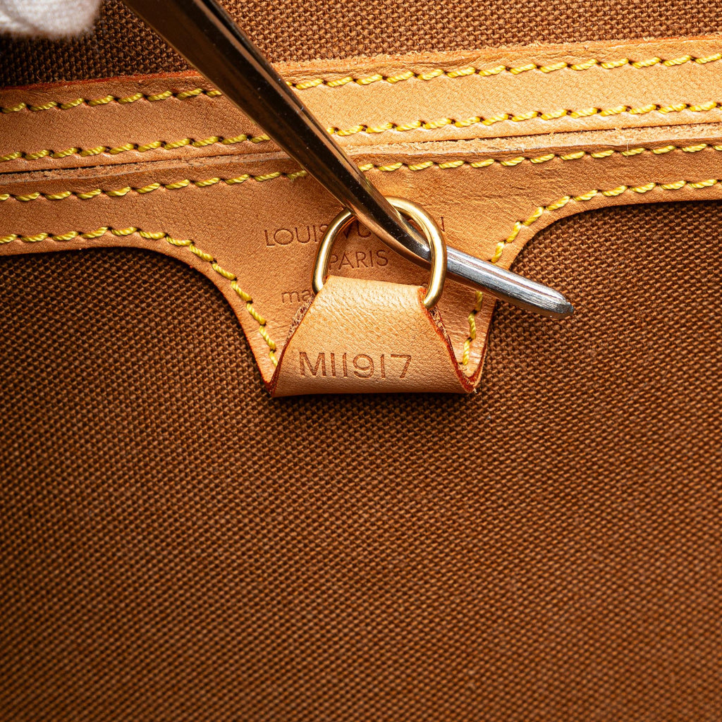 Louis Vuitton Monogram Ellipse PM