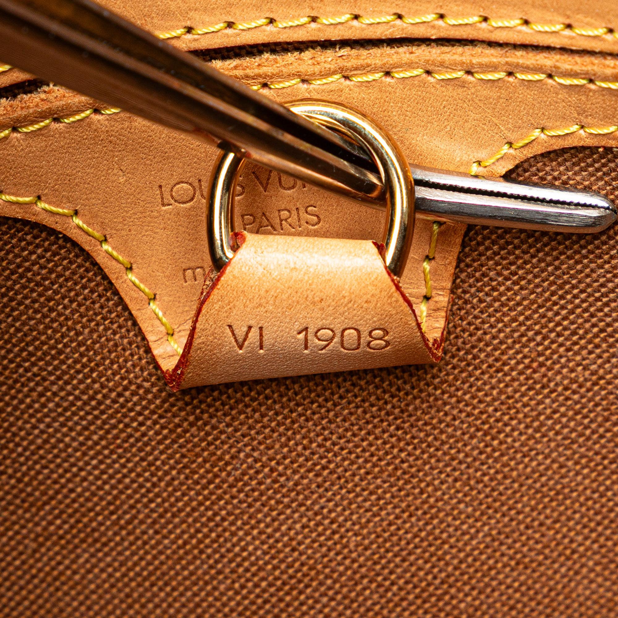 Louis Vuitton Monogram Ellipse PM